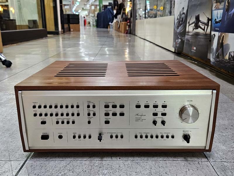 아큐페이즈 (Accuphase) [프리앰프]아큐페이즈 C240 (MM/MC 포노2대, 바란스 출력, 우드케이스, 220volt)