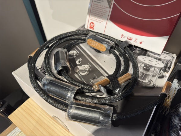 increcable 인크레케이블 테라4 RCA IM 중고