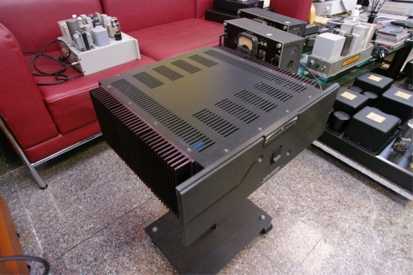BAT VK-200 파워앰프