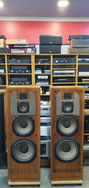 	 MCINTOSH (매킨토시) XR 1052