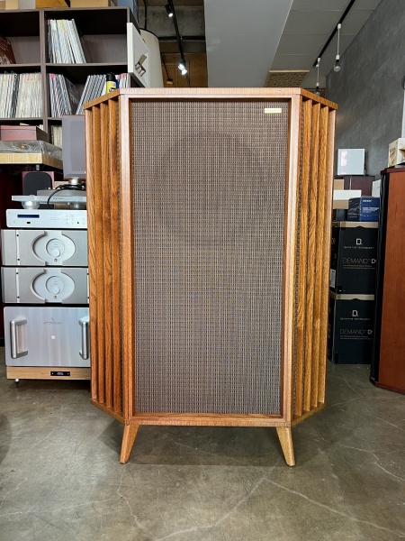 Tannoy K3808 + Corner York