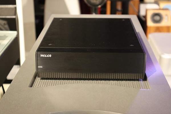 Melco   100 스위칭허브