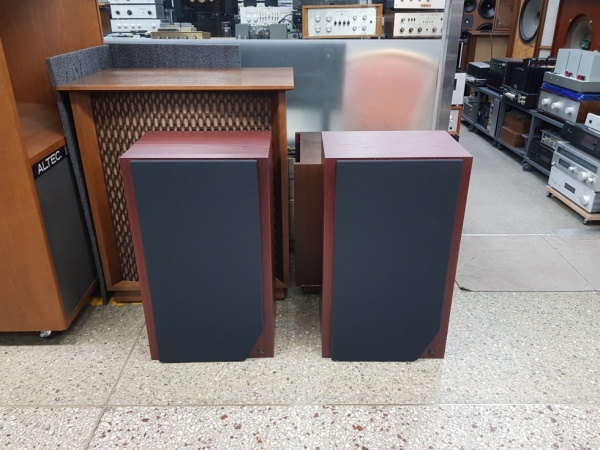 AR(에이알)  AR-303A 스피커