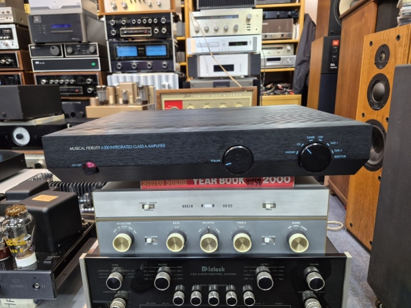 Musical fidelity(뮤지컬 피델리티) A-200
