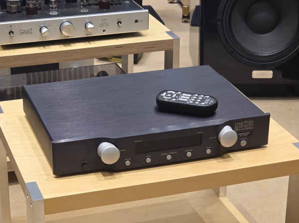 Mark Levinson(마크레빈슨) 320S