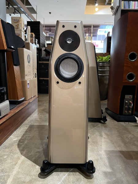 Kharma CRM-3.2F