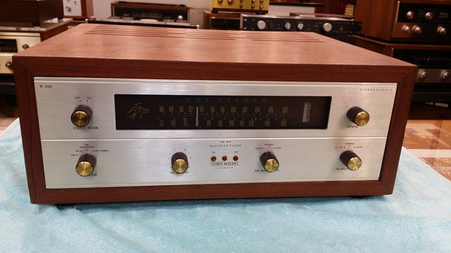 Fisher(피셔) R200
