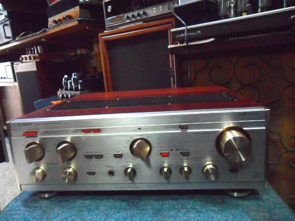 LUXMAN 럭스맨 L-525