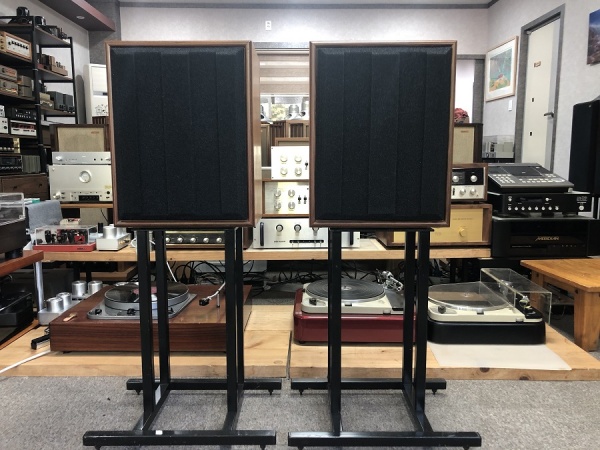 Linn (린) Sara (사라)