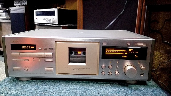 teac (티악) V-7000