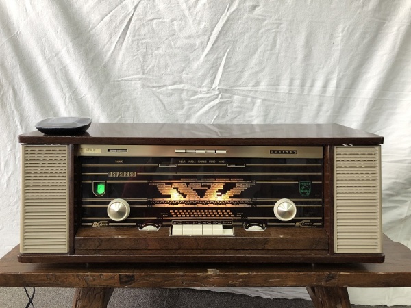 Philips (필립스) Philips FM Stereo B7X43A/04 대형 라디오