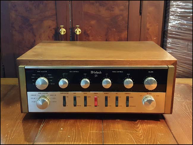 매킨토시 (Mcintosh) C11 진공관 프리앰프 (430만원)