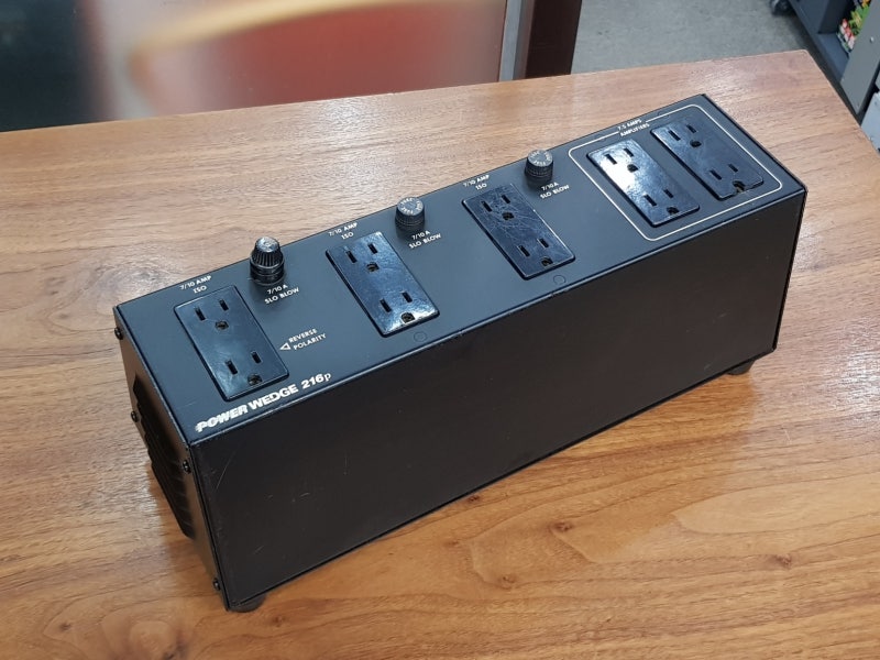 Audio Power (오디오파워)  Audio Power (오디오파워) Power wedge 216p AC파워컨디셔너