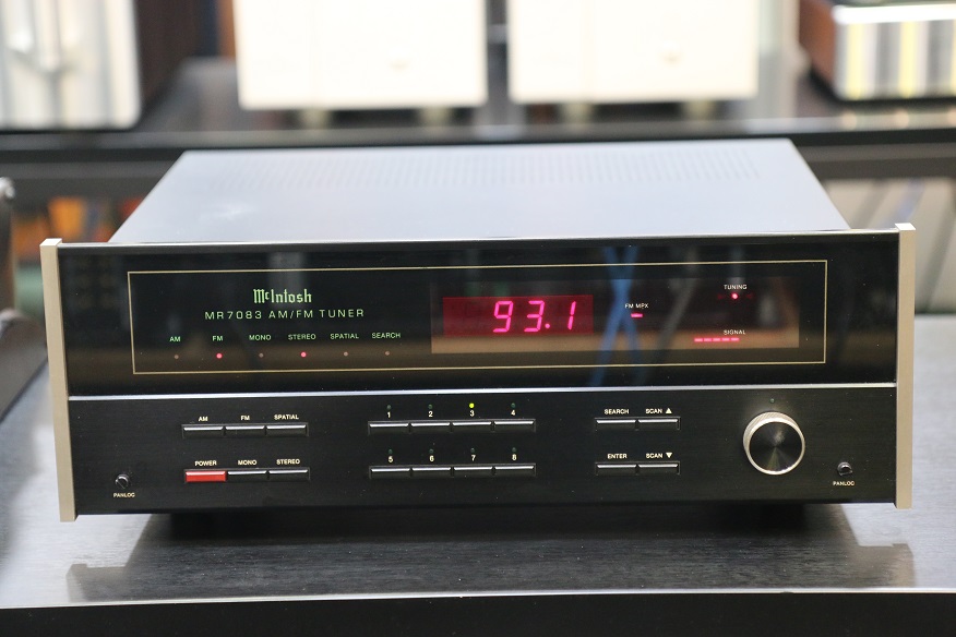 McIntosh MR7083