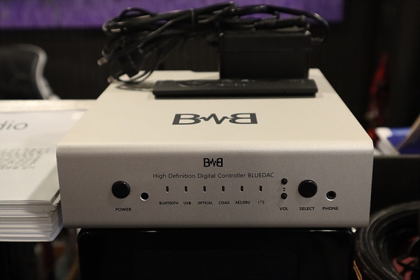 BNB   BLUE DAC