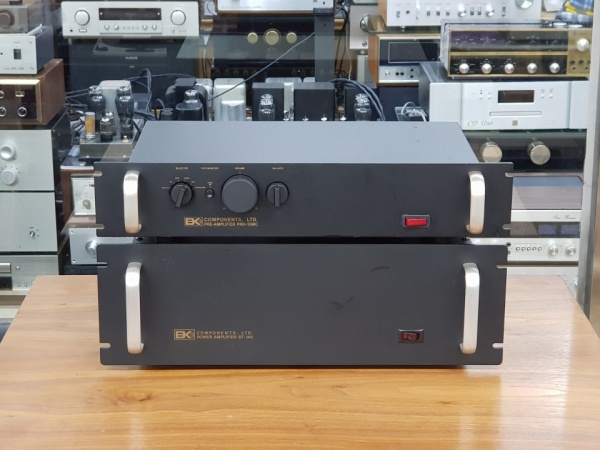 BK Components BK Components Pro-10mc 프리앰프 ,  ST-140 파워앰프