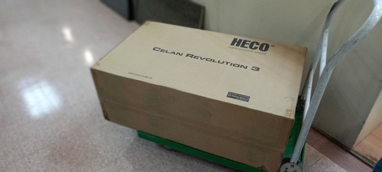 헤코(Heco) Celan Revolution3 북쉘프스피커