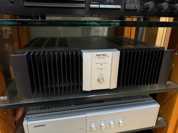 ROTEL 로텔 RB1070