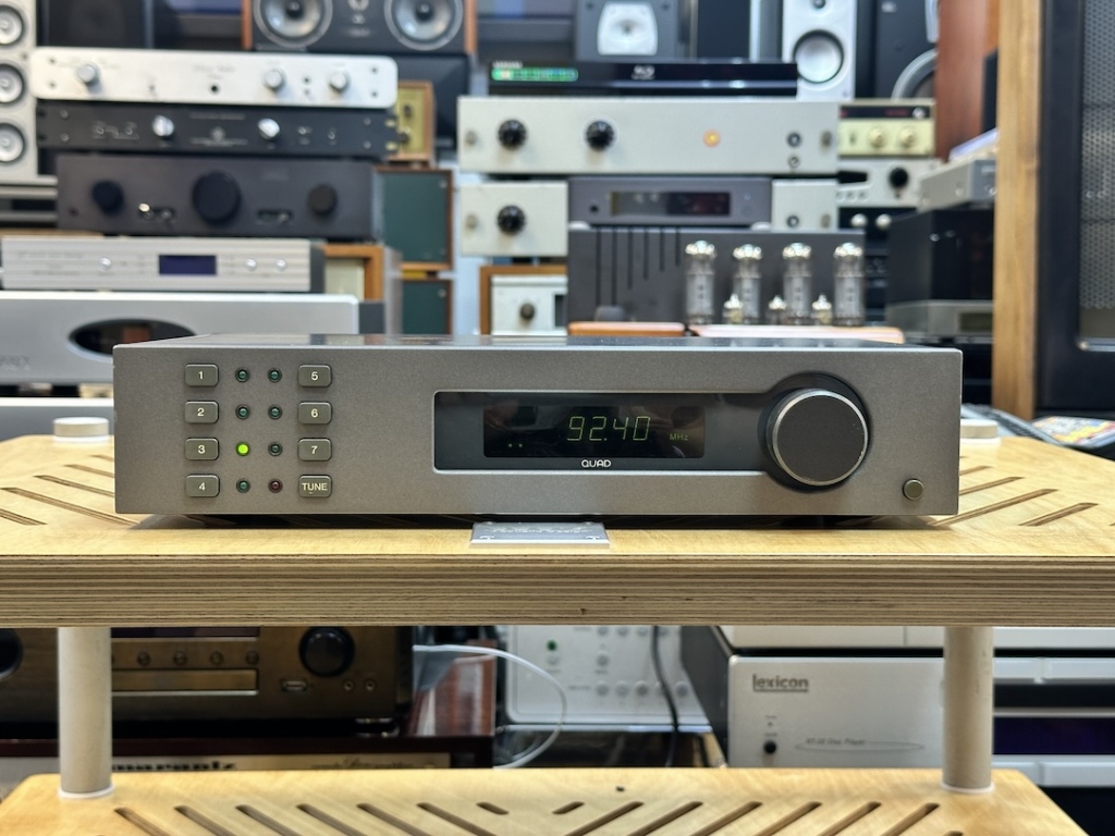 QUAD (쿼드) FM4 튜너