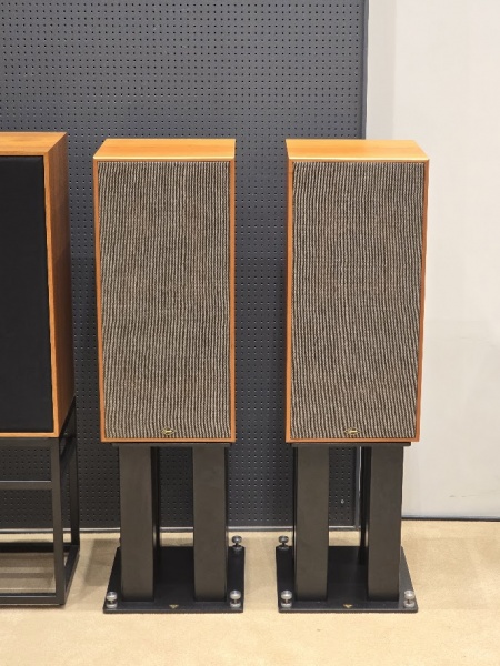 Spendor(스펜더) SP1/2 R2 Vantage Edition