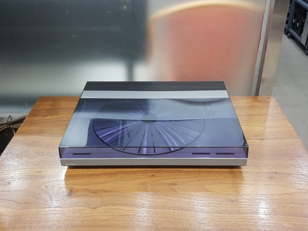 Bang&Olufsen (뱅앤올룹순) Bang&Olufsen (뱅앤올룹순) TX2 턴테이블