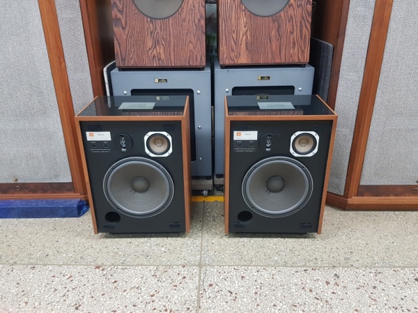 JBL(제이비엘) JBL L65 스피커