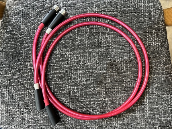 Neotech NEI-3004 XLR