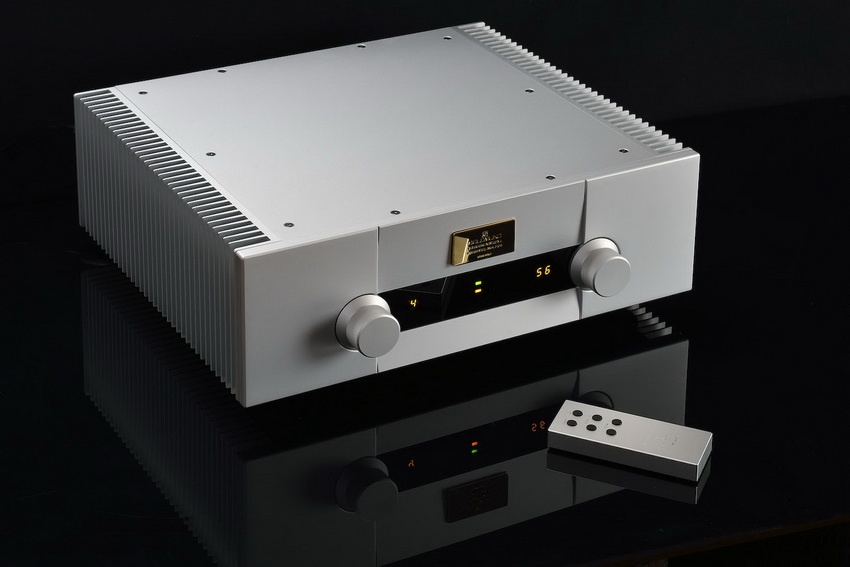 Goldmund(골드문트) 590 NextGen 2