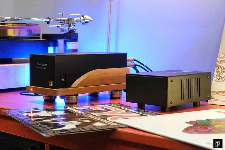 Unison Research Simply Phono V2 (전시품)