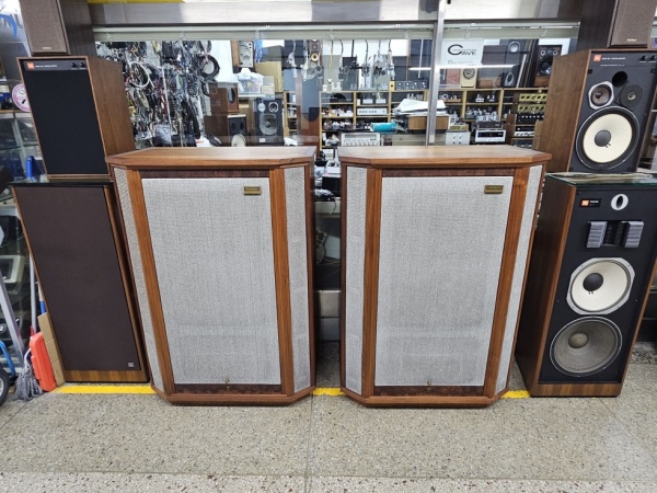 Tannoy (탄노이) Tannoy Westminster Royal 스피커