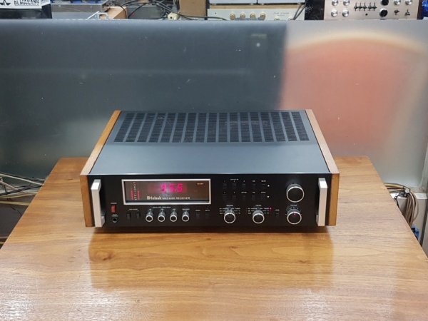 Mcintosh (매킨토시) Mcintosh (매킨토시) MAC4280 리시버