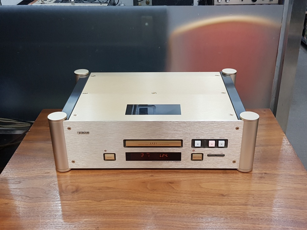 Teac (티악) Teac (티악) VRDS-20 CD플레이어