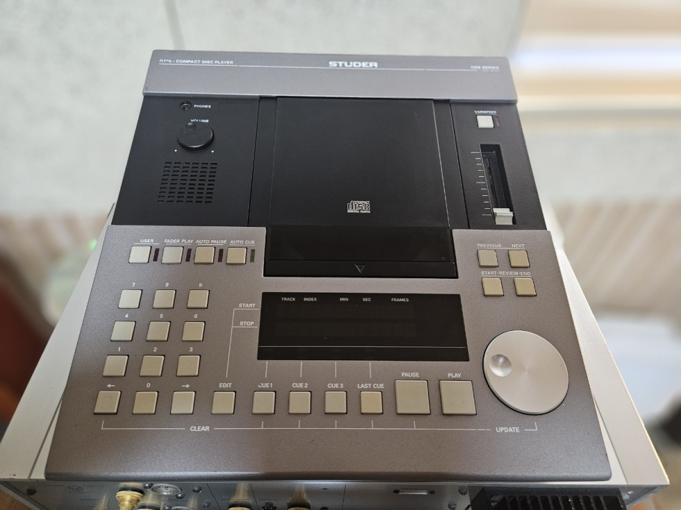 Studer(스튜더) D730 